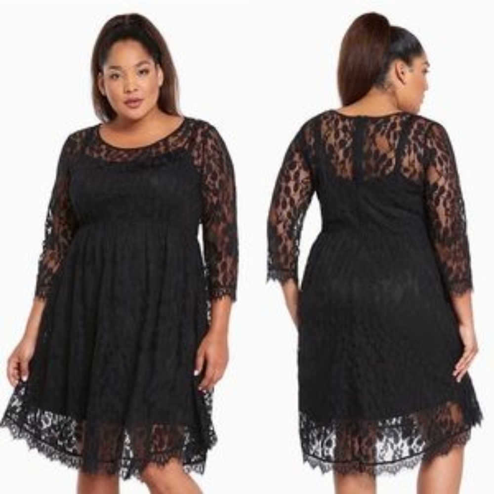 Lace V-Hem Skater Dress NWOT 